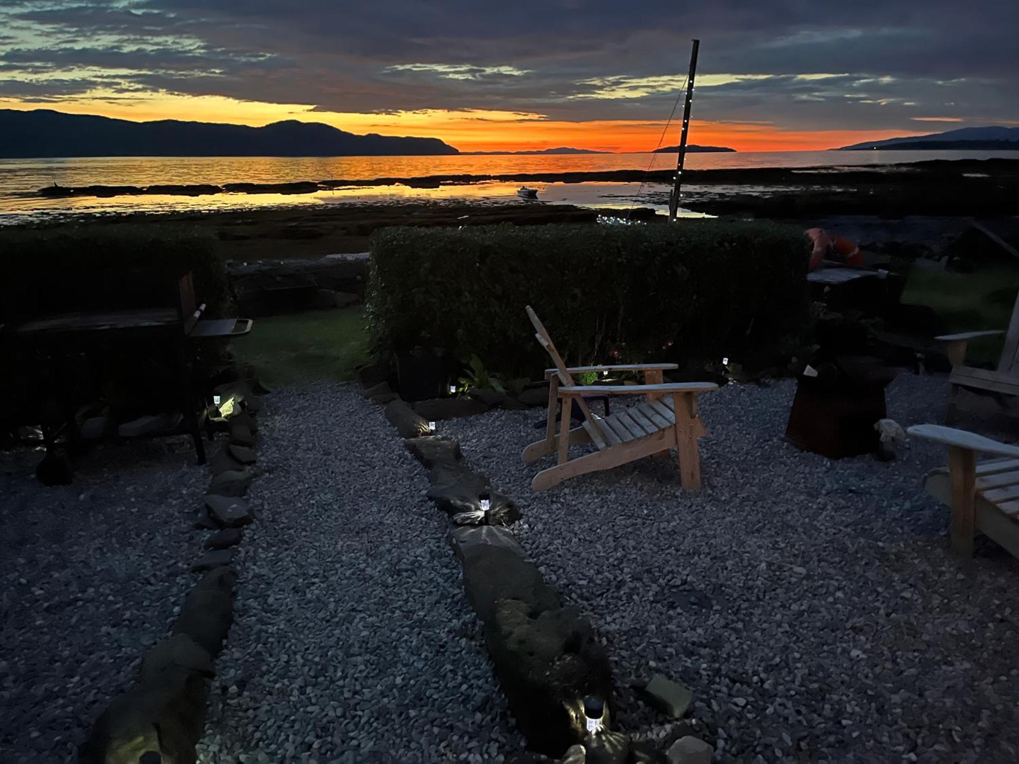 Carnmhor, Isle Of Skye - Stunning 242 Year Old Cottage On Its Own Sea Shore! Breakish ภายนอก รูปภาพ